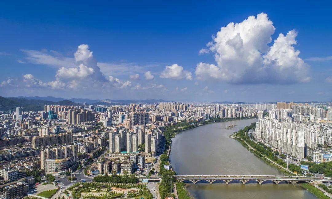 广东，致亲爱的听众朋友们